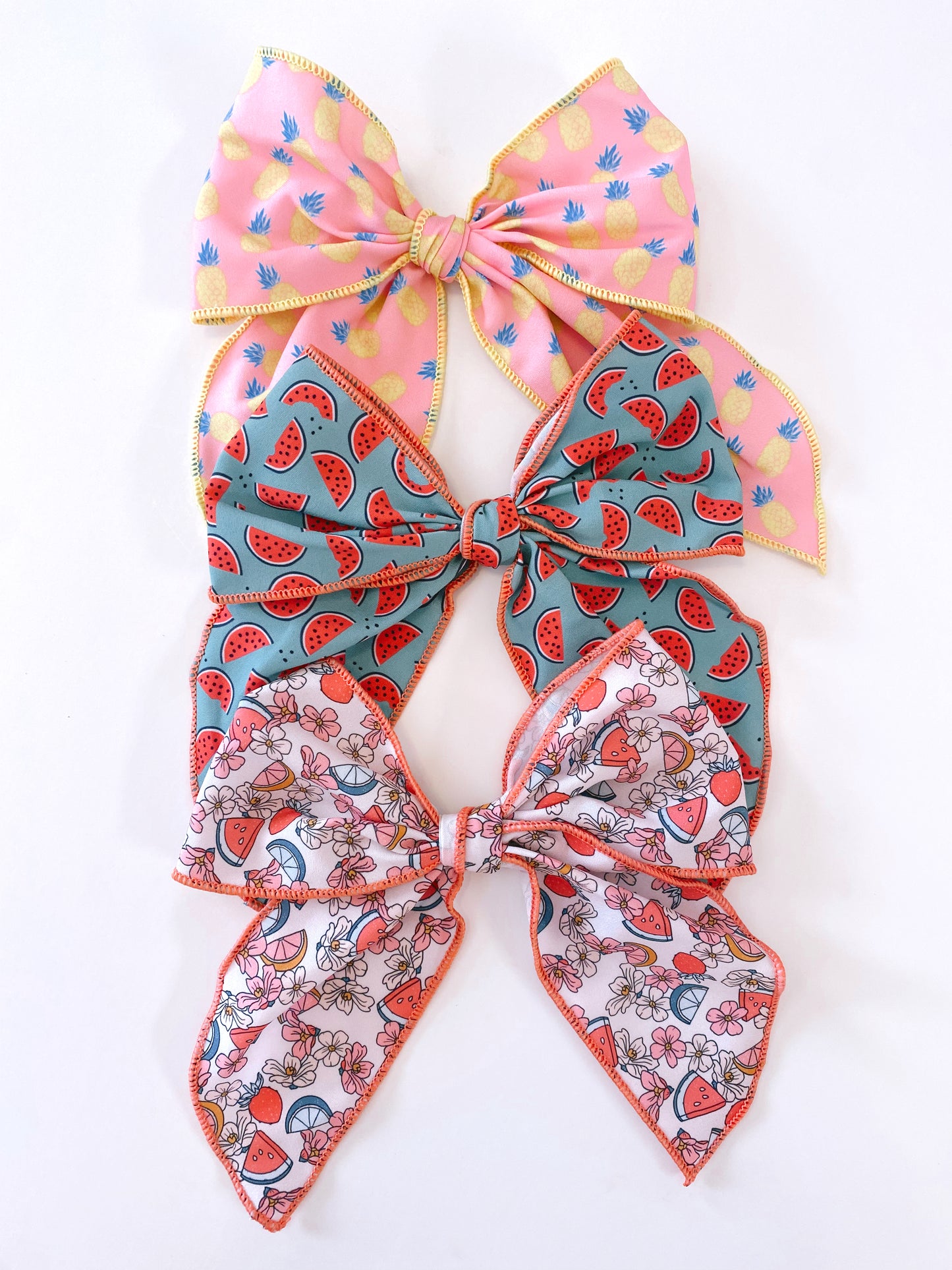 Extra large mixed fruit bow