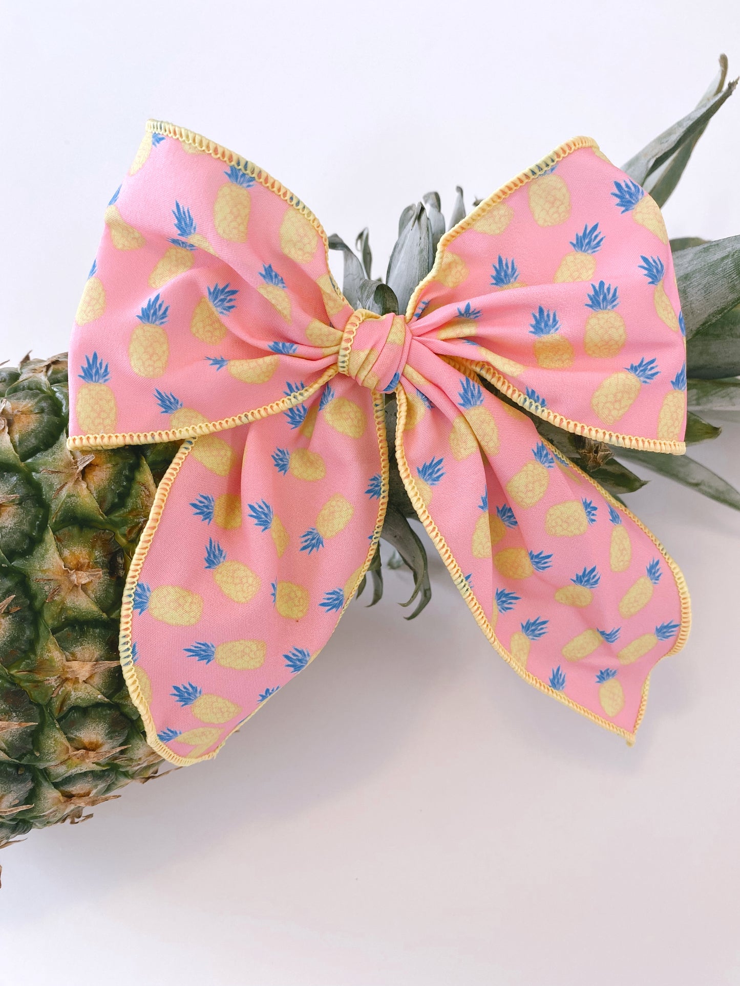 Extra large pineapple bow