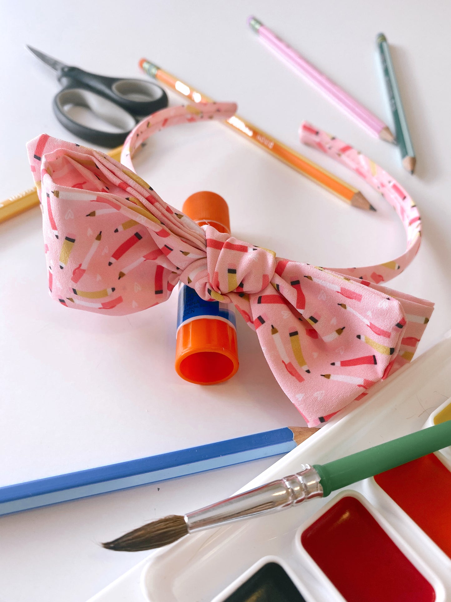 Pencil print bow headband