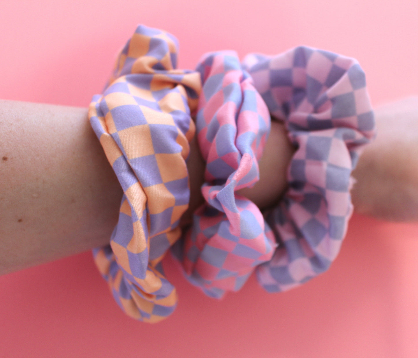 checkered scrunchies set of 3