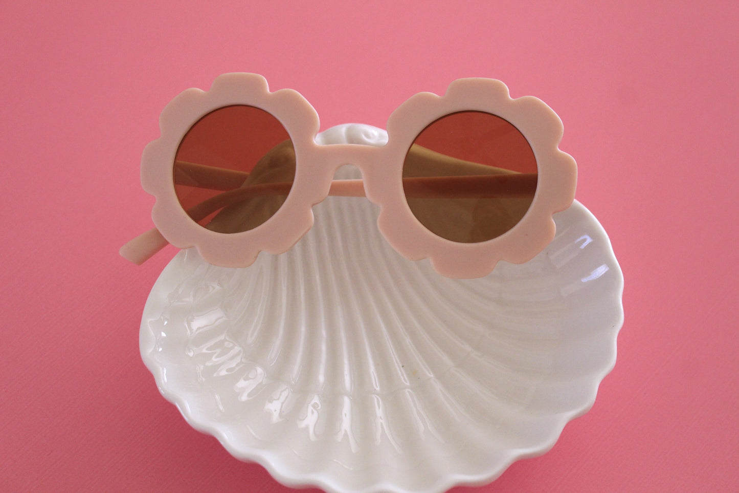 Flower girl sunglasses matte peach